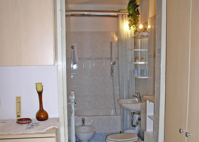 شقة Retro 2Br Apartment Iva Tour As With Balcony And Ac Near Medical Faculty 1,5Km To Ljubljana Center *